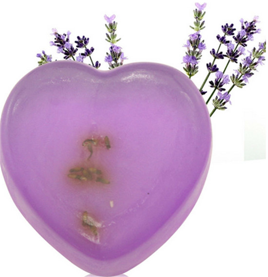 heart shape lavender glycerin soap with lavender essential oil, transparent soap